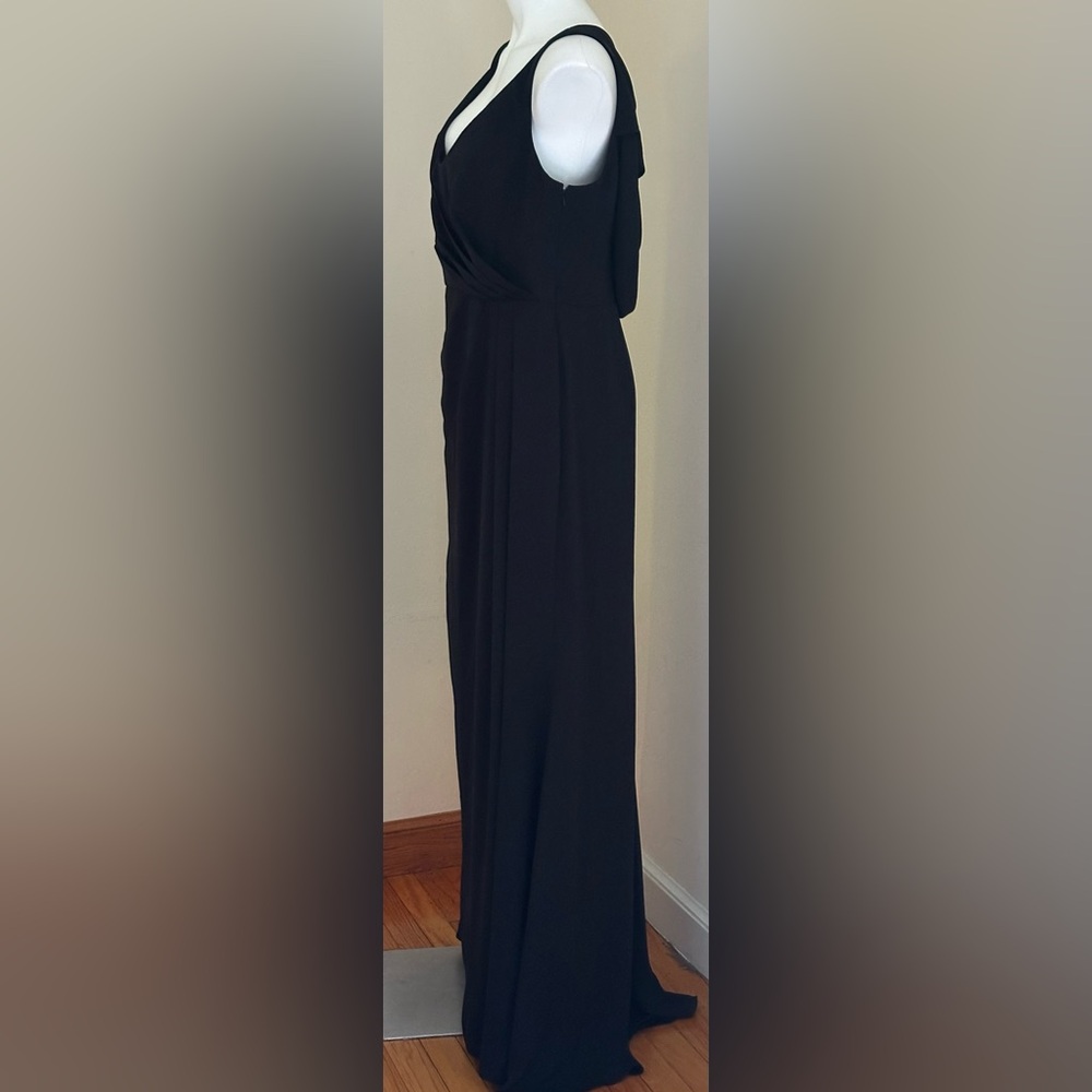 VERA WANG WHITE Black Maxi Scoop Neck Gown Dress Cut Out Bow Draped Back Sz 14 - Picture 2 of 16